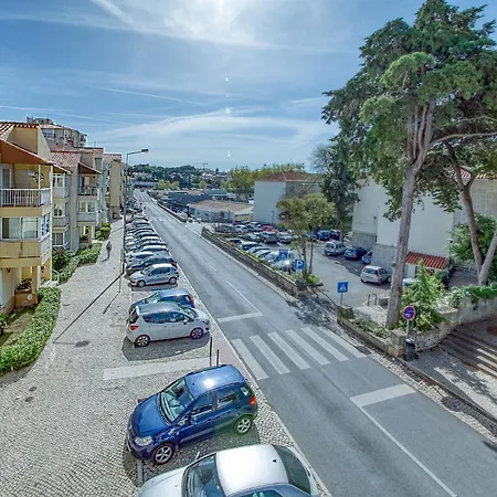 Luxury 4 Bedroom With 3 Bathroom Cascais Lisbon Walking Distance To Beach * Cascais
